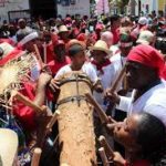 Si San Juan lo tiene, San Juan te lo da Si San Juan lo tiene, San Juan te lo da