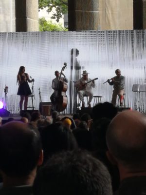 Ensamble Gurrufio interpreta Morenita