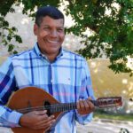 “La Media Noche“ - Joropo Oriental de Remigio “Morocho“ Fuentes “La Media Noche“ - Joropo oriental de Remigio Morocho Fuentes