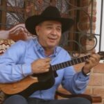 Teo Galíndez interpreta “Vale la Pena Llegar a Viejo“ Teo Galíndez